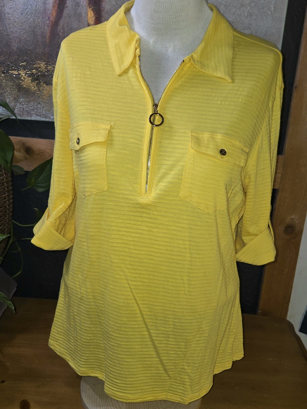 Women’s Yellow Zip-Front Collared Tunic
